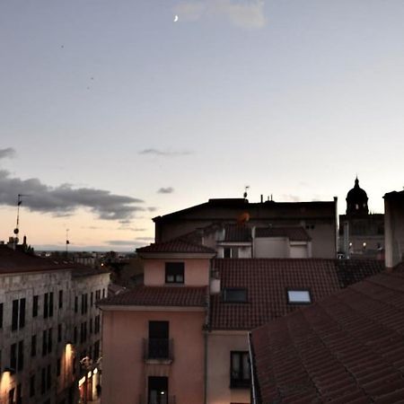 II Precioso Apartamento Con Vistas A La Catedral Salamanca Luaran gambar