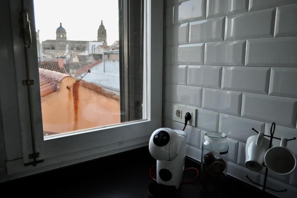 II Precioso Apartamento Con Vistas A La Catedral Salamanca Luaran gambar