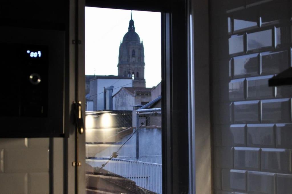 II Precioso Apartamento Con Vistas A La Catedral Salamanca Luaran gambar